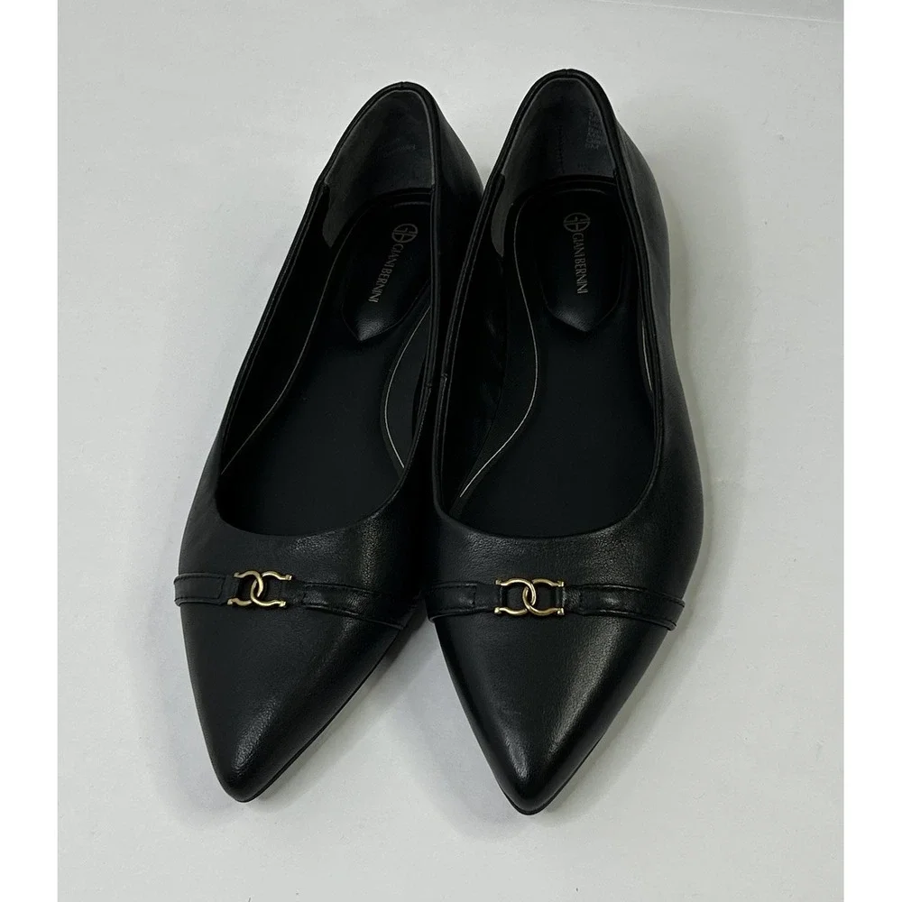 Giani Bernini Bentlley Pointed Toe Flats + Gold Tone Accent Womens Black 6M READ